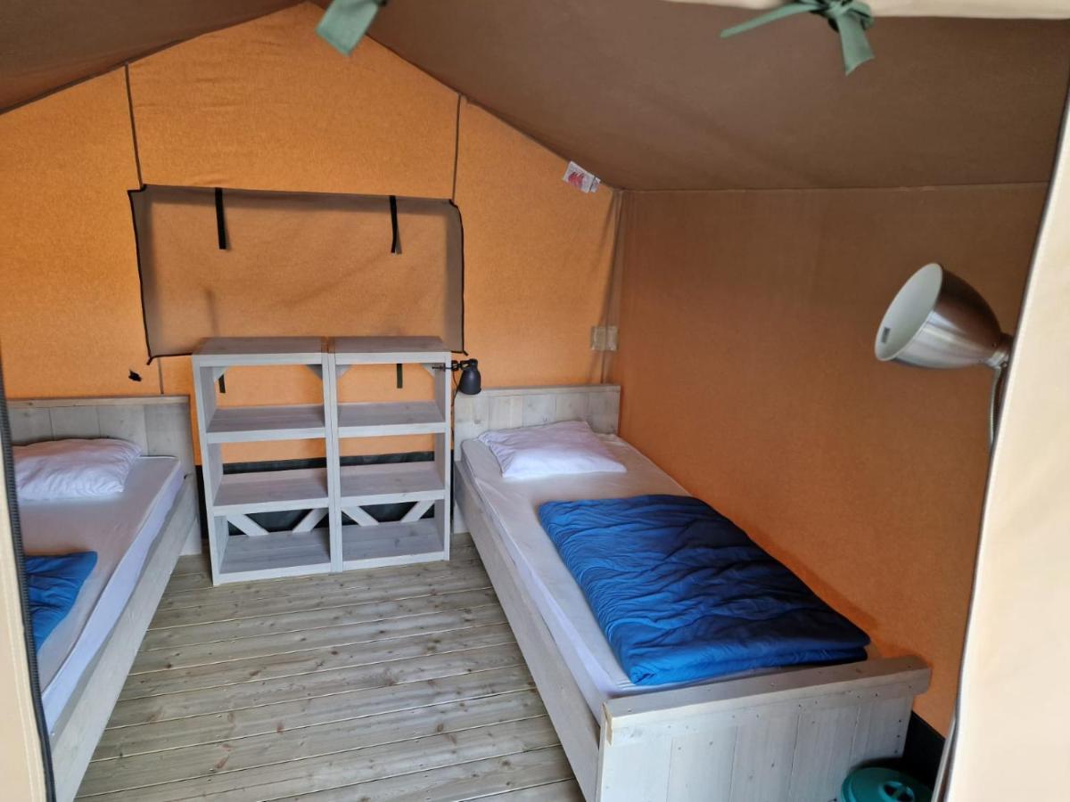 ホテル Camping Les Lavandes, カステラーヌ 部屋 写真